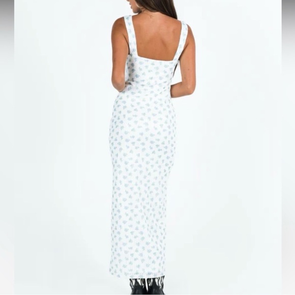Princess Polly Lupton Floral Maxi Dress in White and Blue - Picture 2 of 7